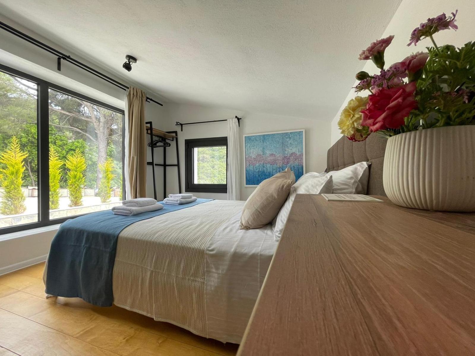 Allure Luxury Villas 3&4 Serenity Retreat Moni Evaggelistrias Esterno foto
