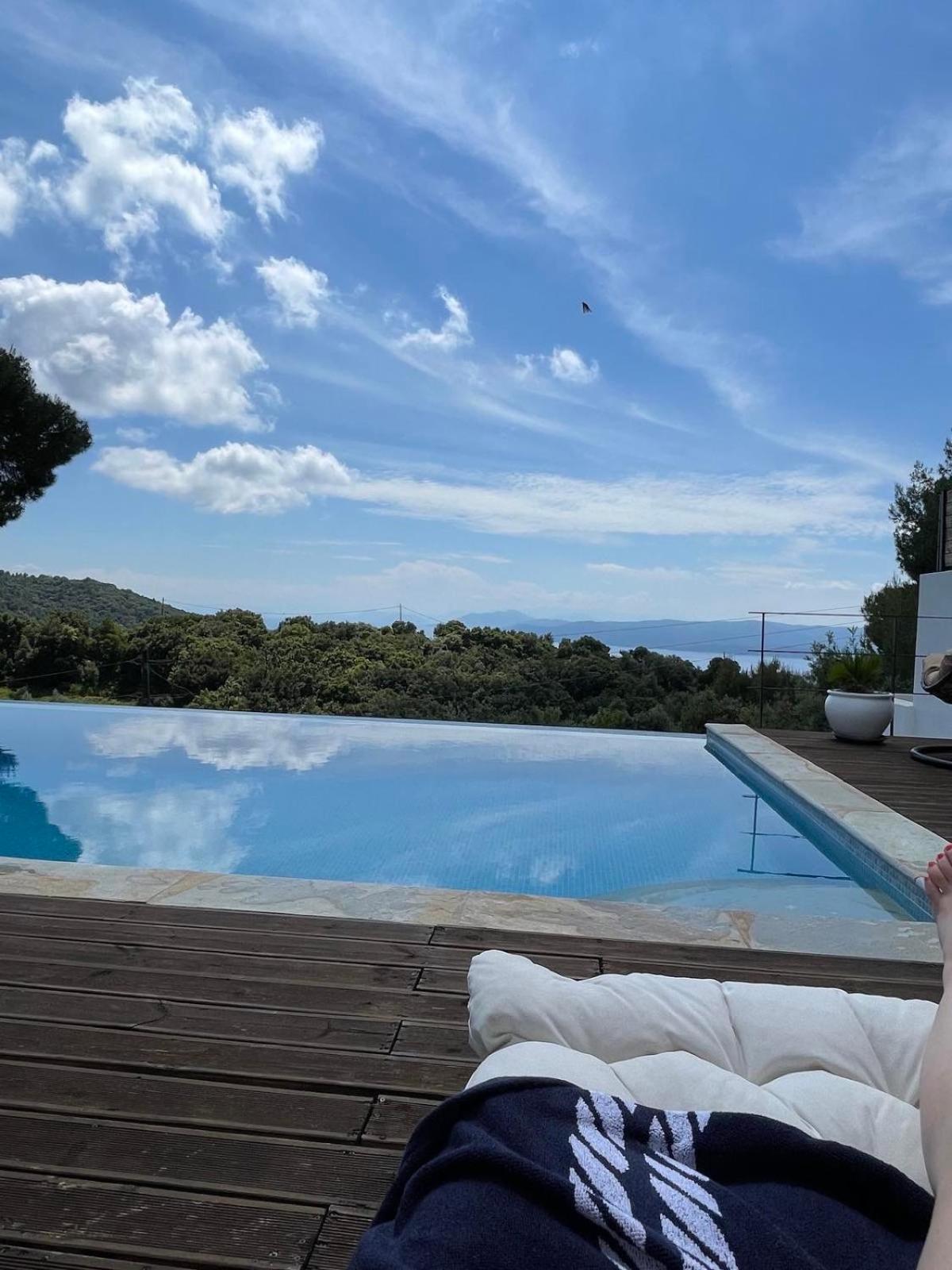 Allure Luxury Villas 3&4 Serenity Retreat Moni Evaggelistrias Esterno foto